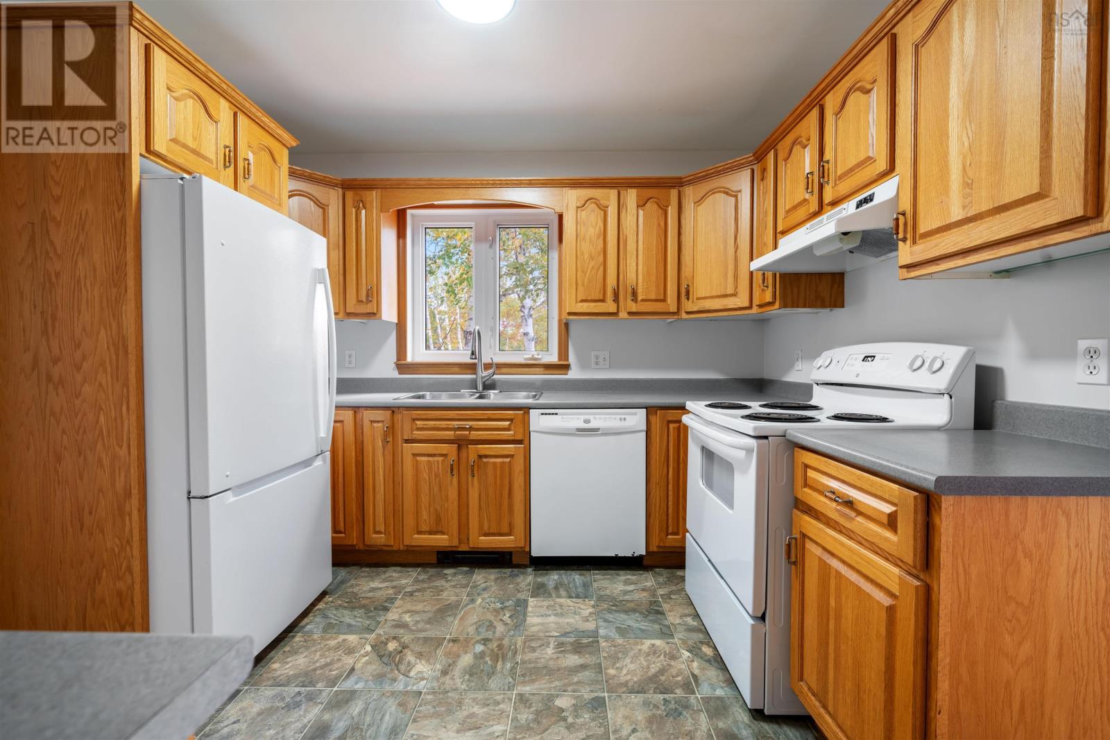 83 Bay Loch Road - 24