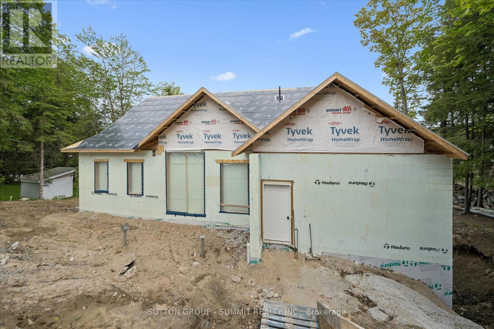 227 HOOD ROAD - 10