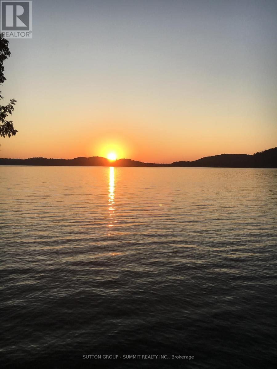 227 HOOD ROAD - 45