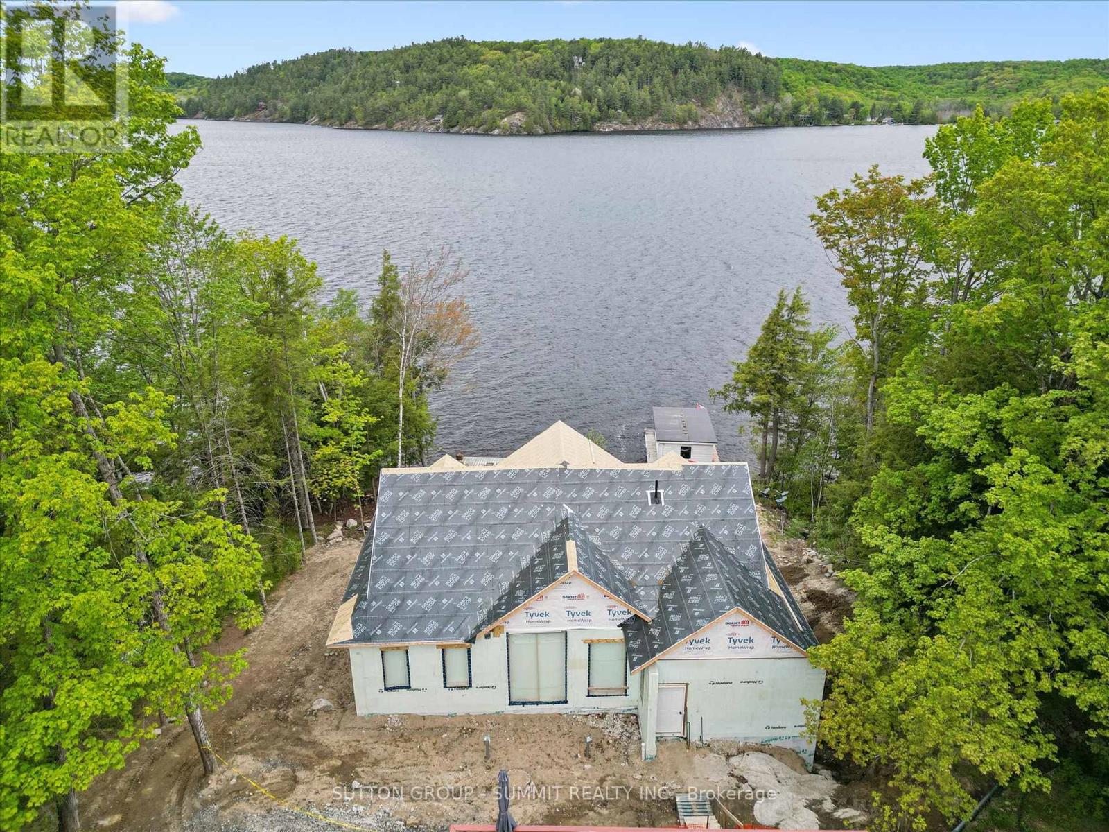 227 HOOD ROAD - 8