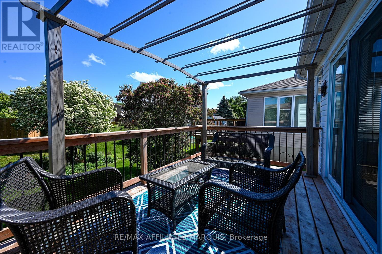 11 DECARIA BOULEVARD - 43