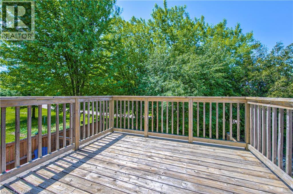 223 BUTTERCUP Court - 36