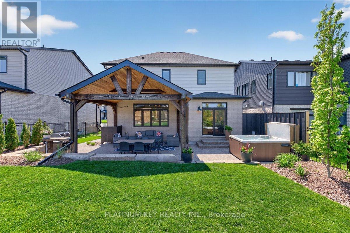 136 DAVENTRY WAY - 34