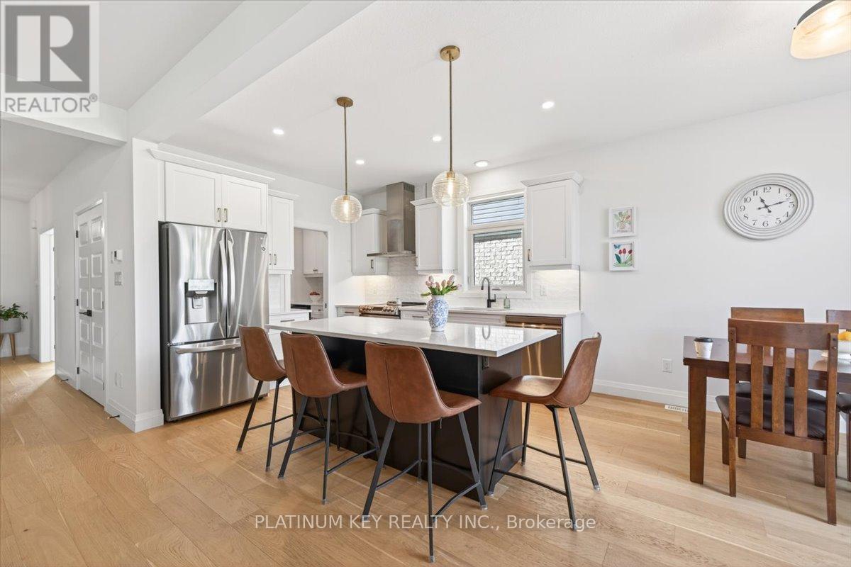 136 DAVENTRY WAY - 7