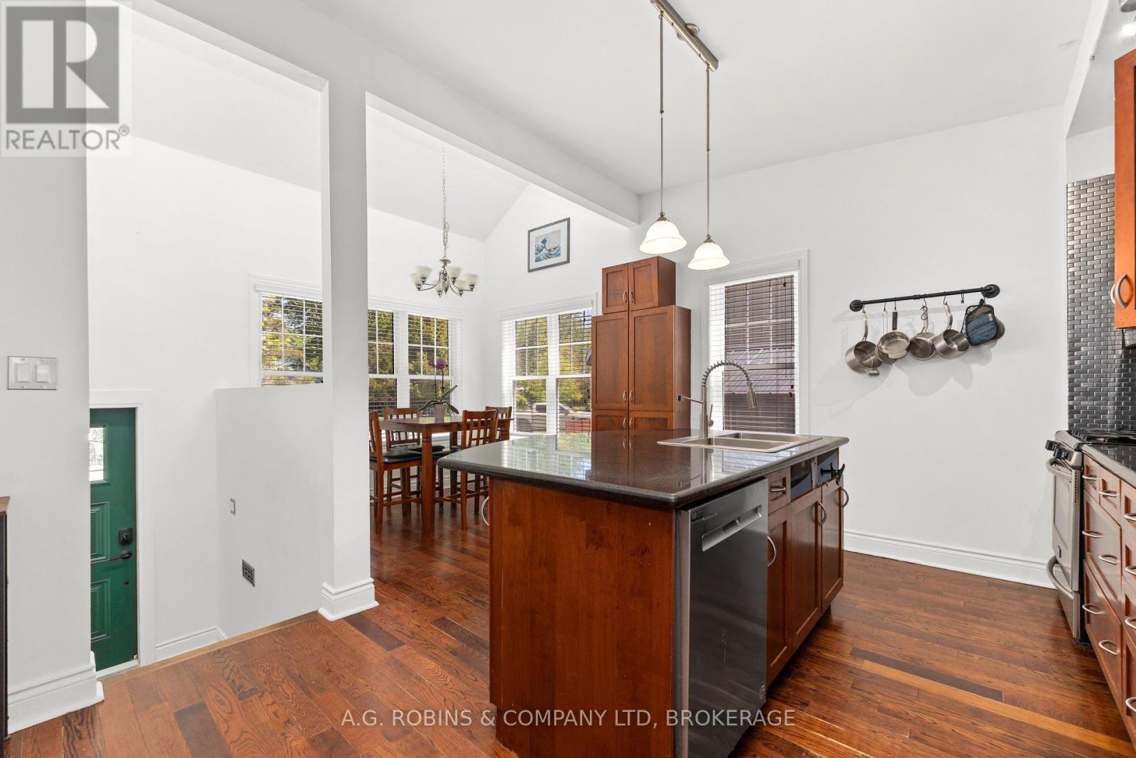 10585 MAPLEWOOD DRIVE - 14