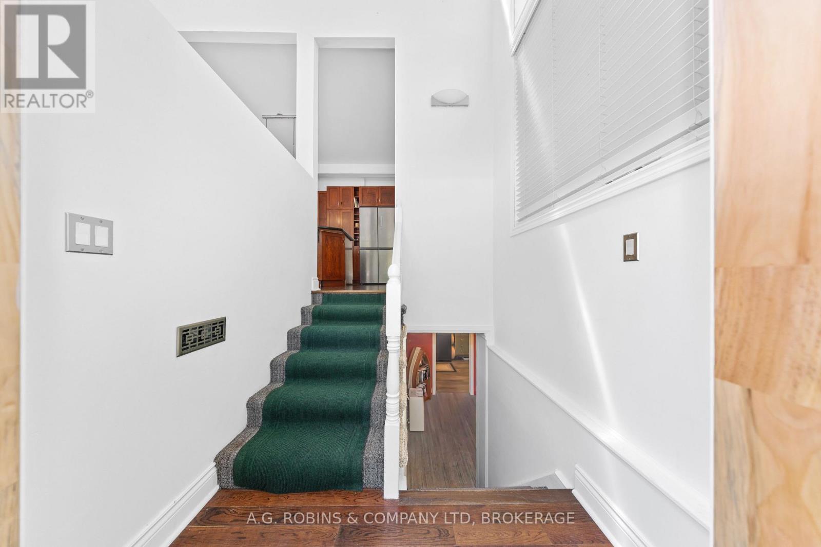 10585 MAPLEWOOD DRIVE - 6