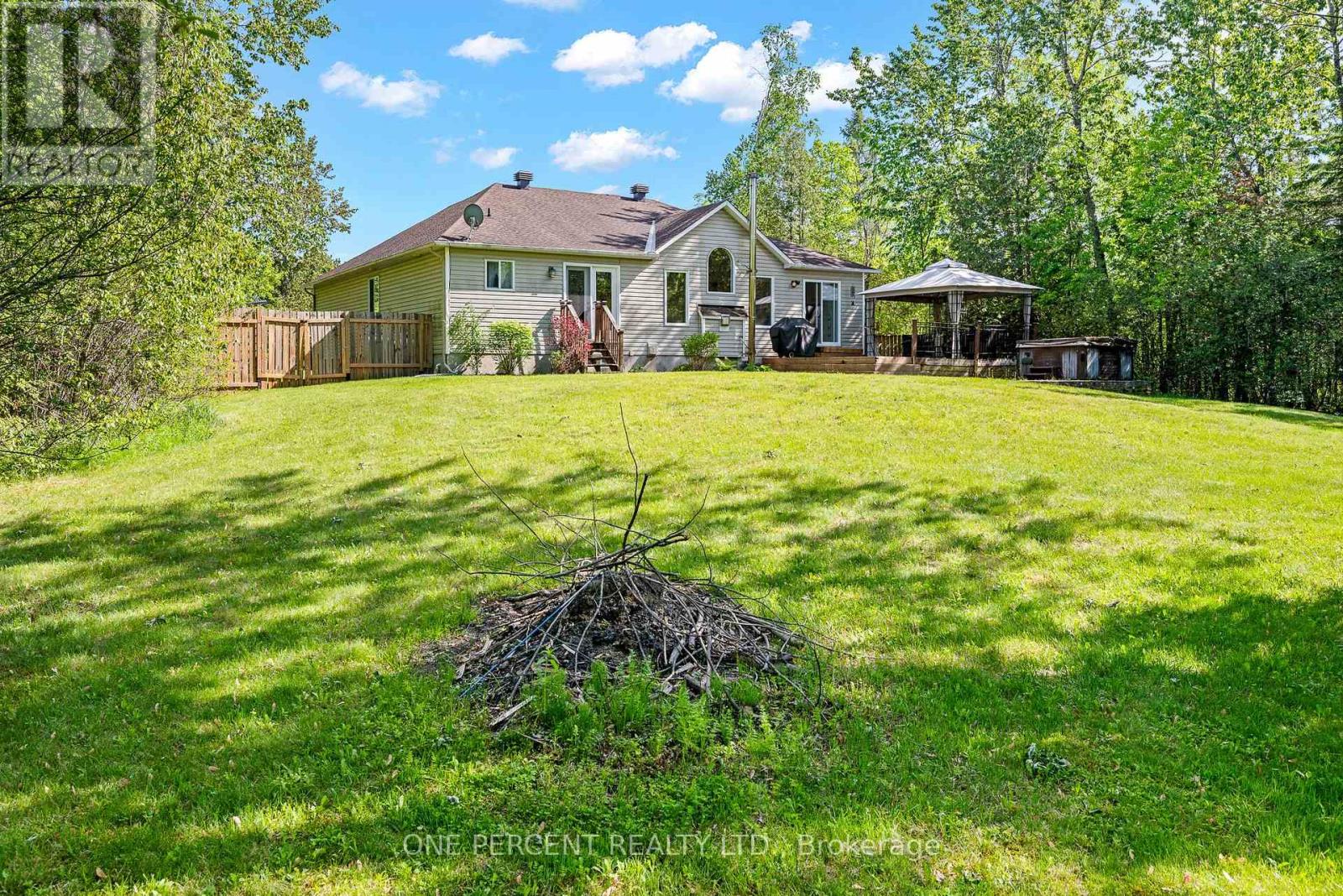 28 SAWGRASS CIRCLE - 41