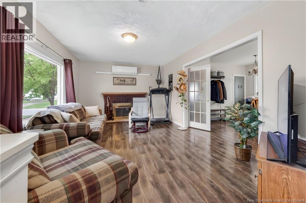305 Todd Street - 34