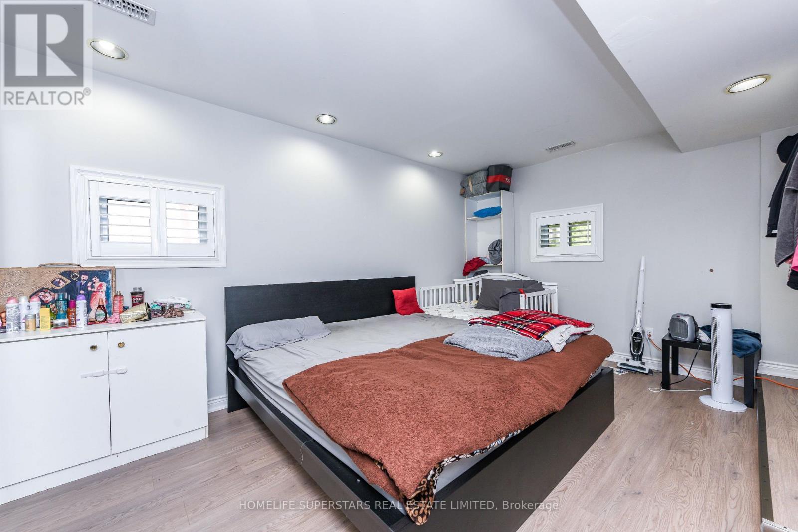 6 FARLEY ROAD - 35