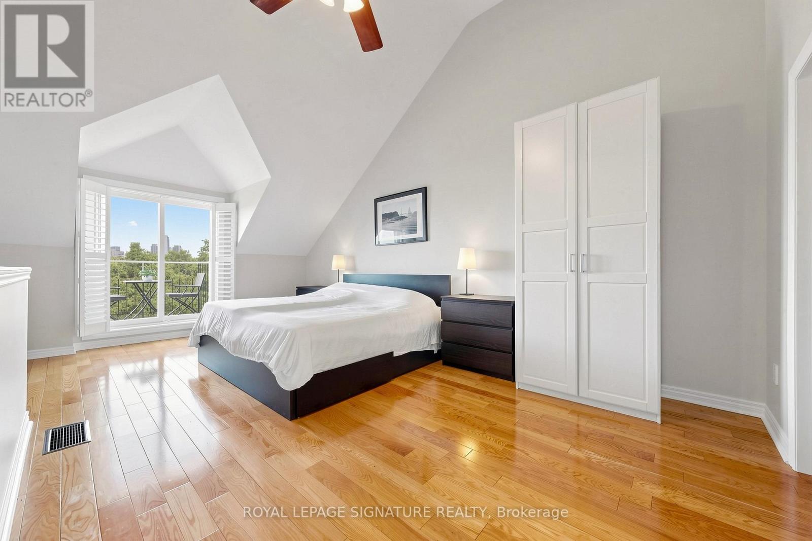 55 SAN REMO TERRACE - 26