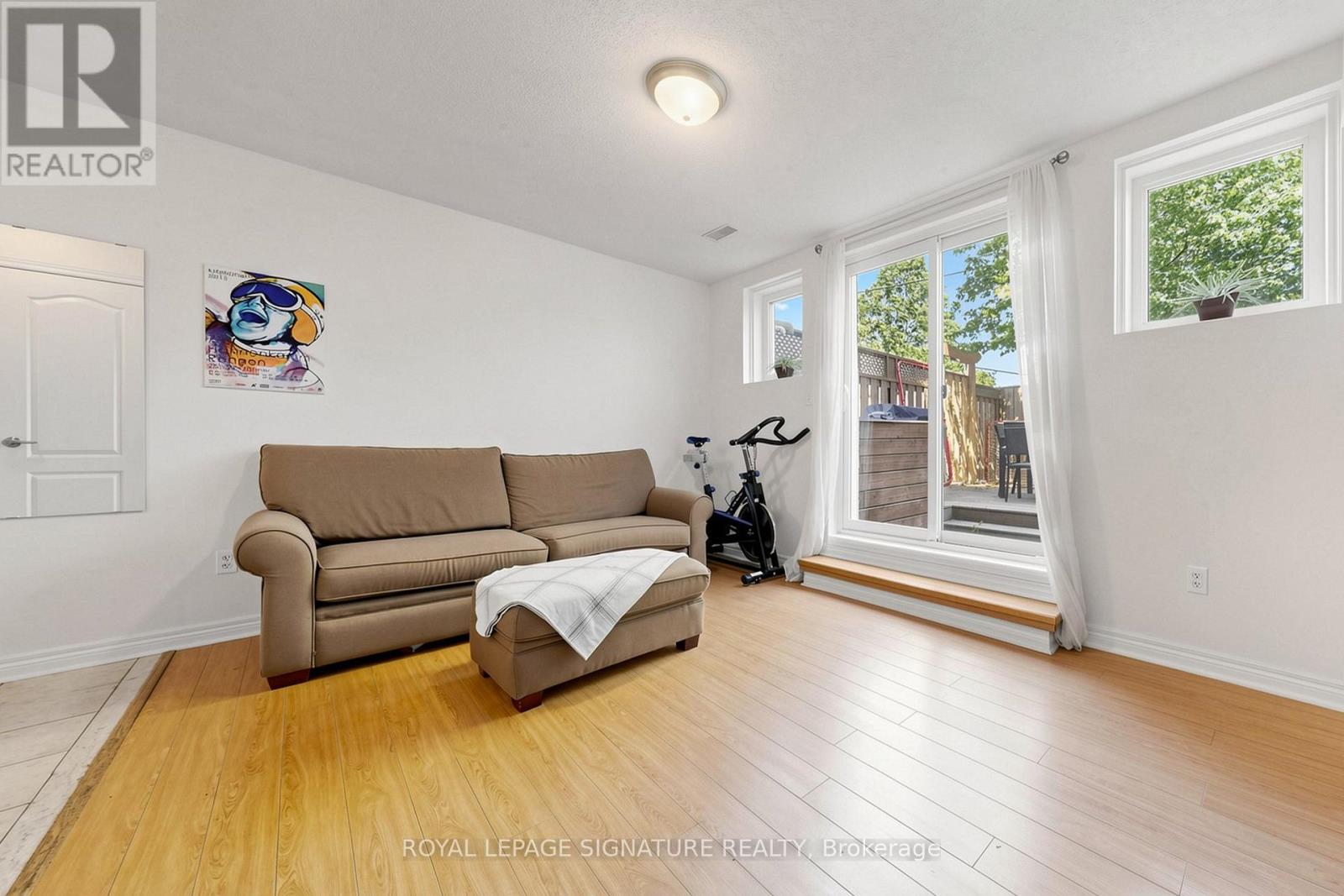 55 SAN REMO TERRACE - 33