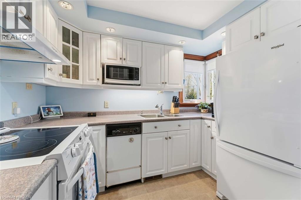 70 RIVERSIDE Drive - 16