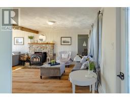 1837 Main Shore Road, Sandford, NS B5A5L1 Photo 16