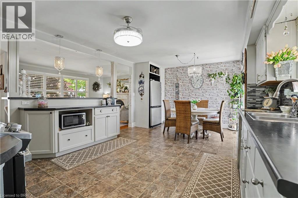 3-bedroom home for sale at 52 LORNE Avenue, Burford ON · photo 10 of 31