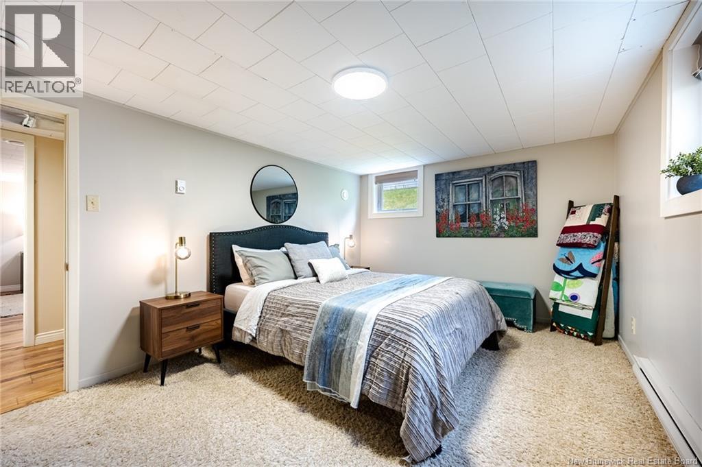79 Colonial Heights Street - 24