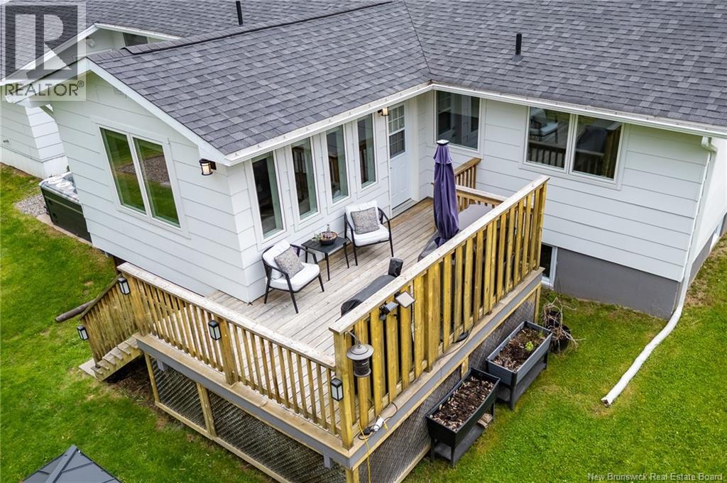 79 Colonial Heights Street - 29