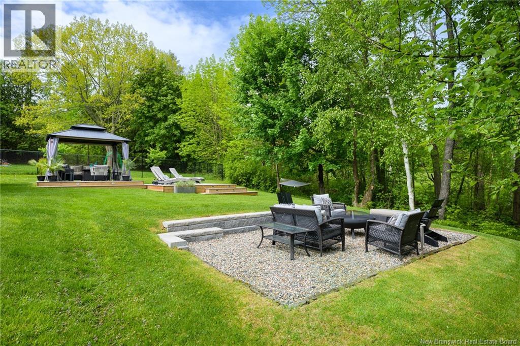 79 Colonial Heights Street - 33