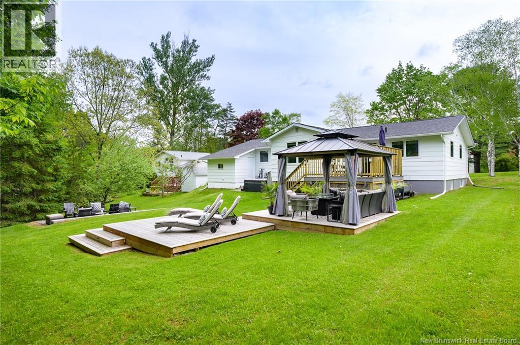 79 Colonial Heights Street - 34