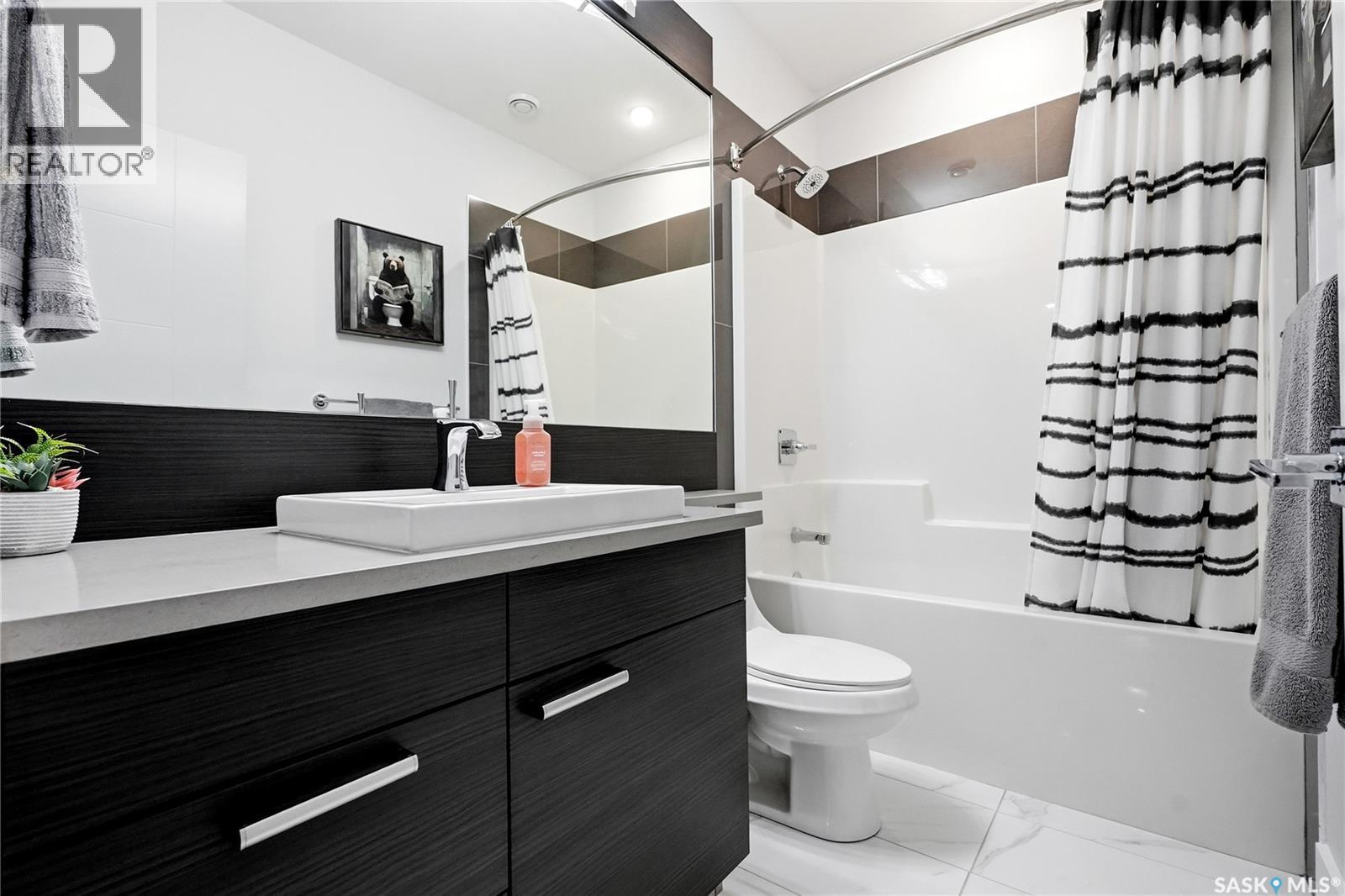 739 Hastings COVE — photo 41