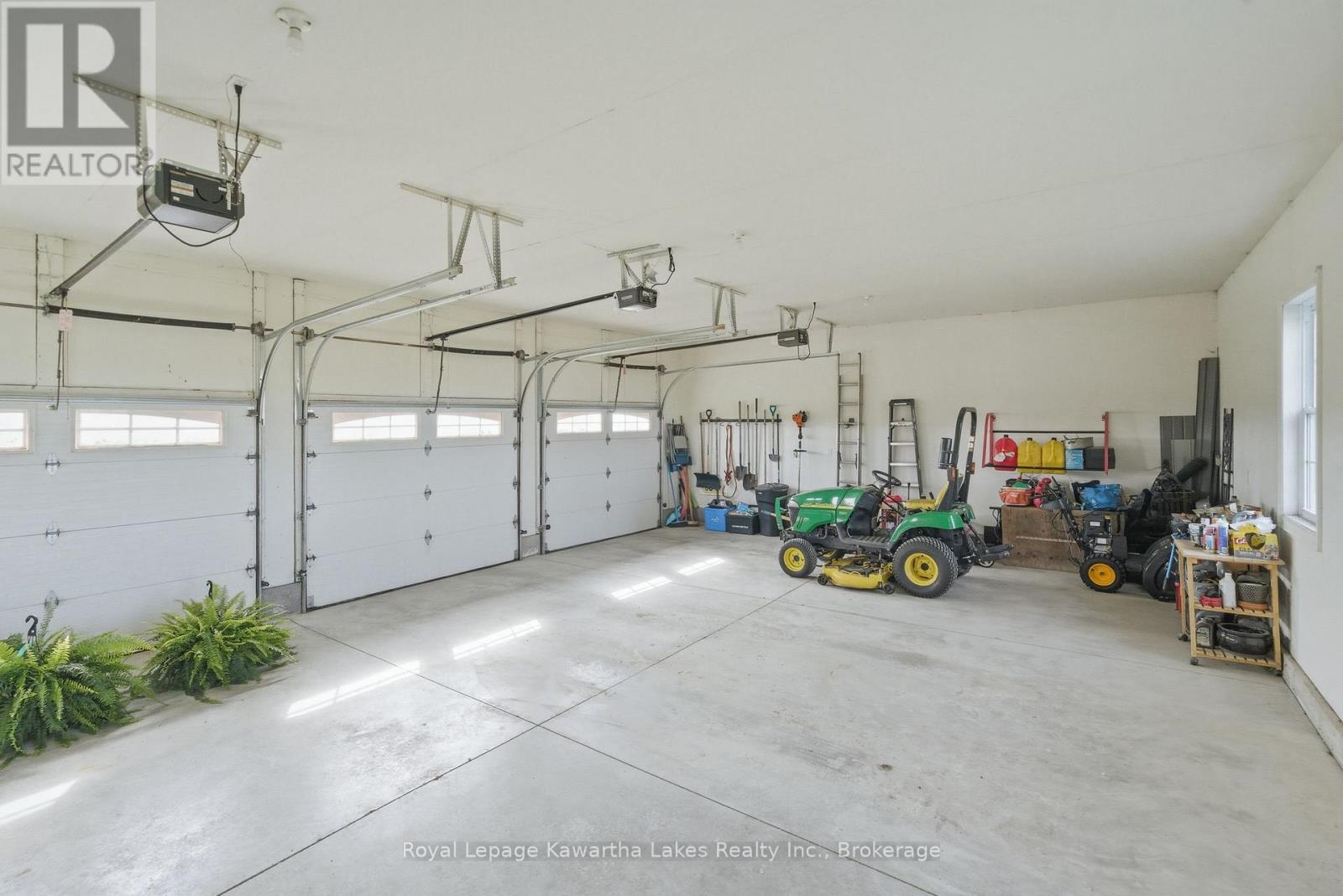 431 Meadowview Road — photo 36