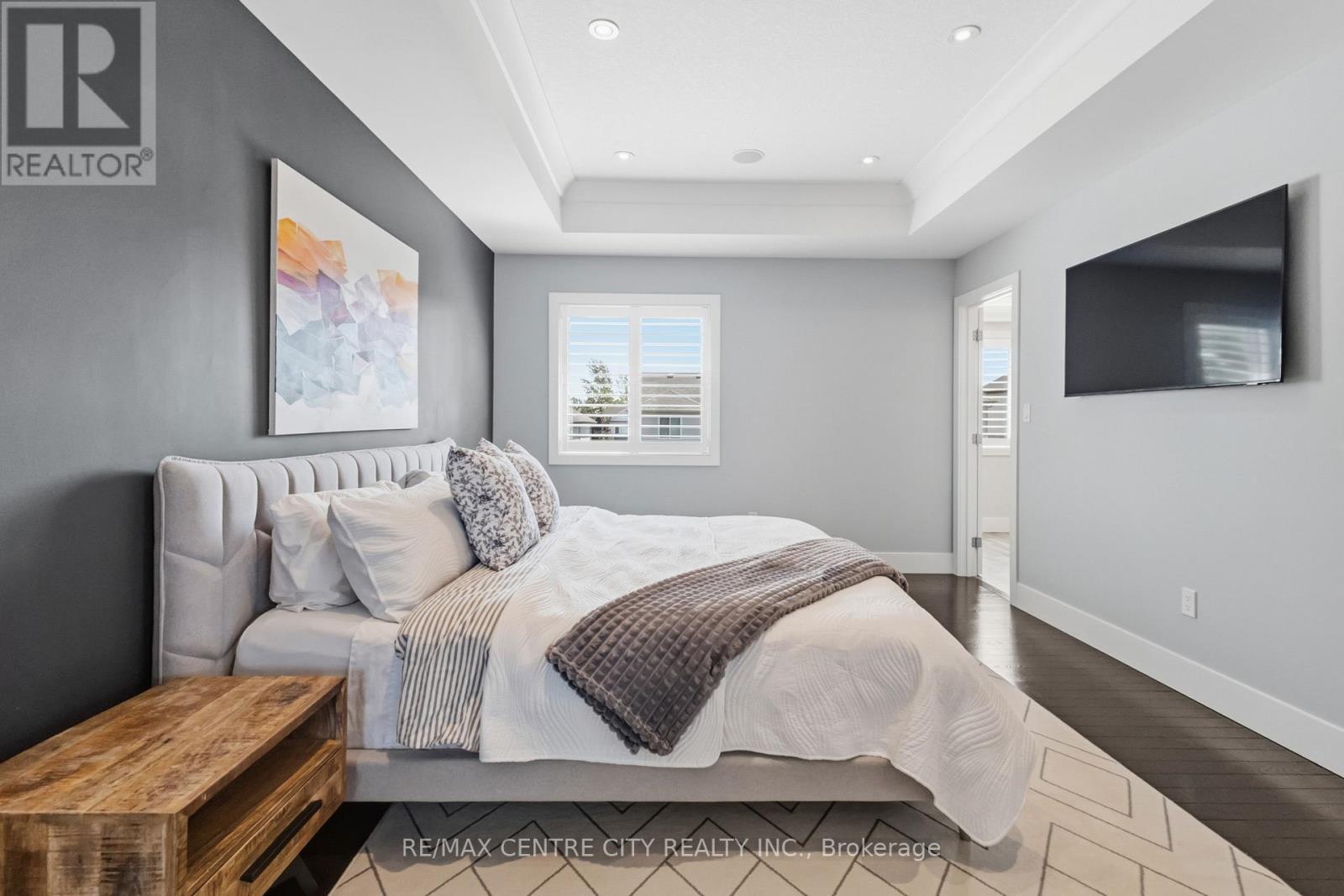 1734 BEAVERBROOK AVENUE - 26