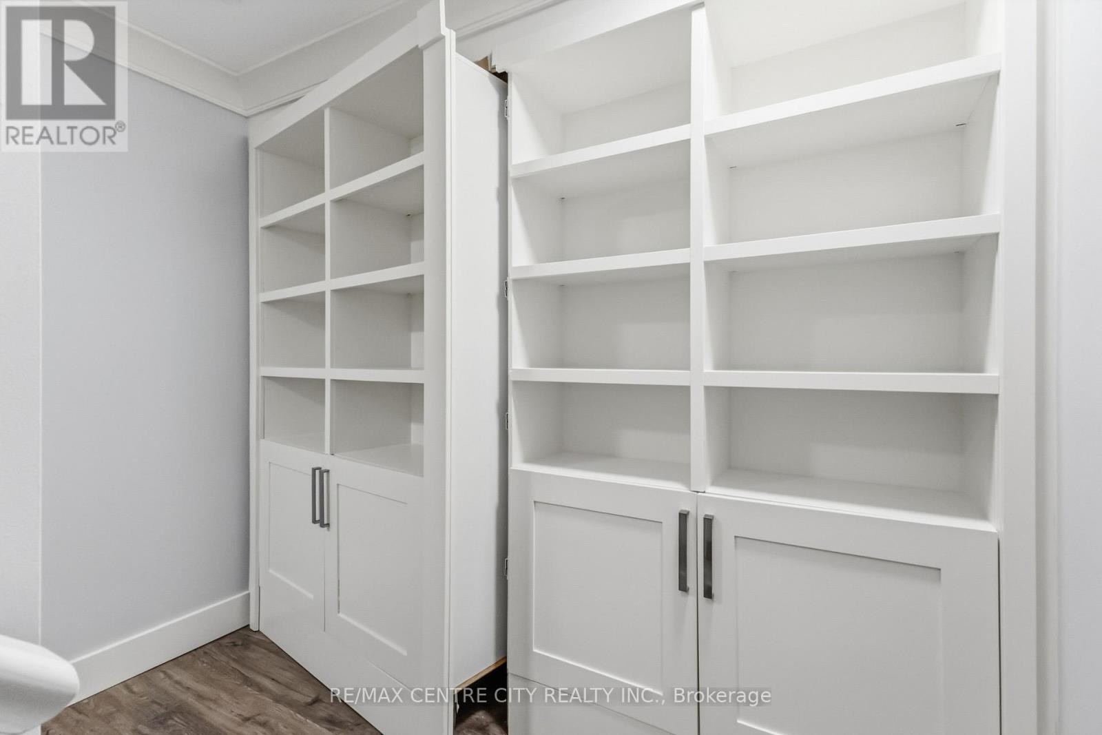 1734 BEAVERBROOK AVENUE - 36