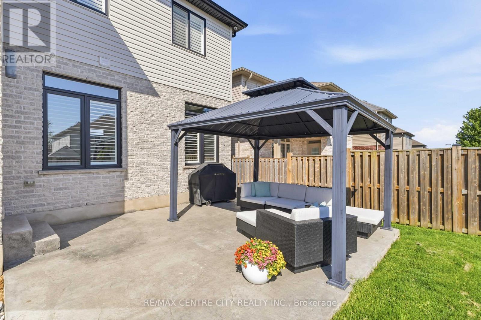 1734 BEAVERBROOK AVENUE - 45
