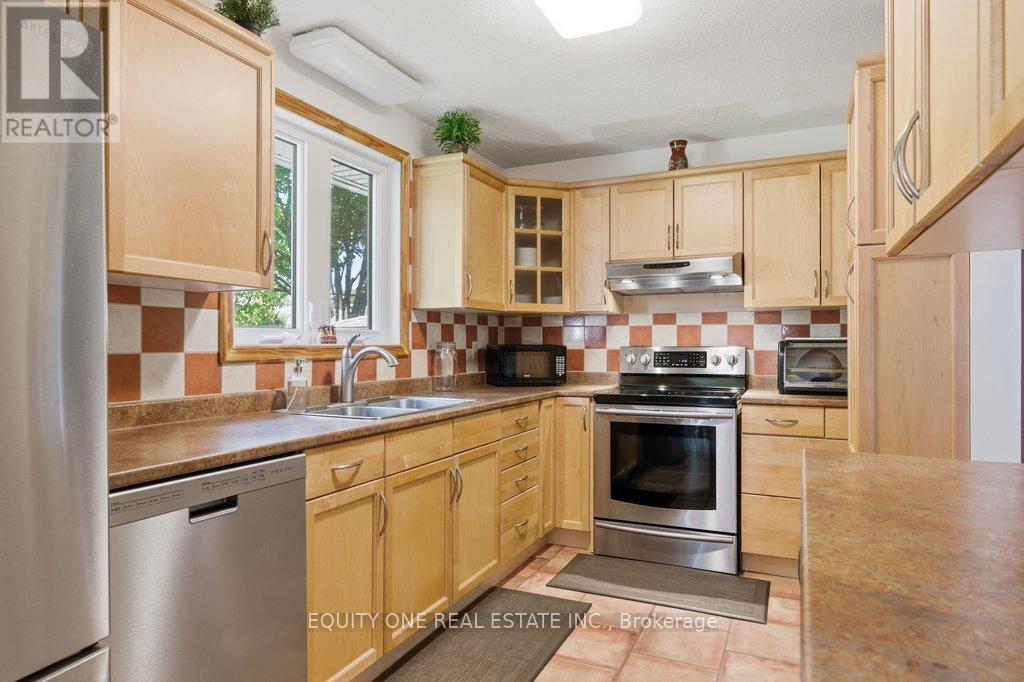 542 SIROIS AVENUE - 13