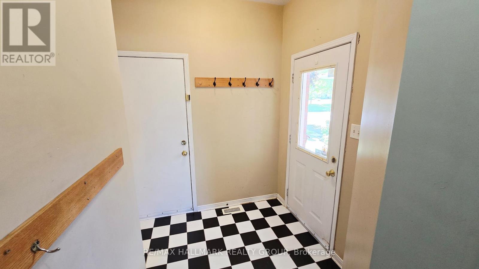 55 COHEN AVENUE - 6