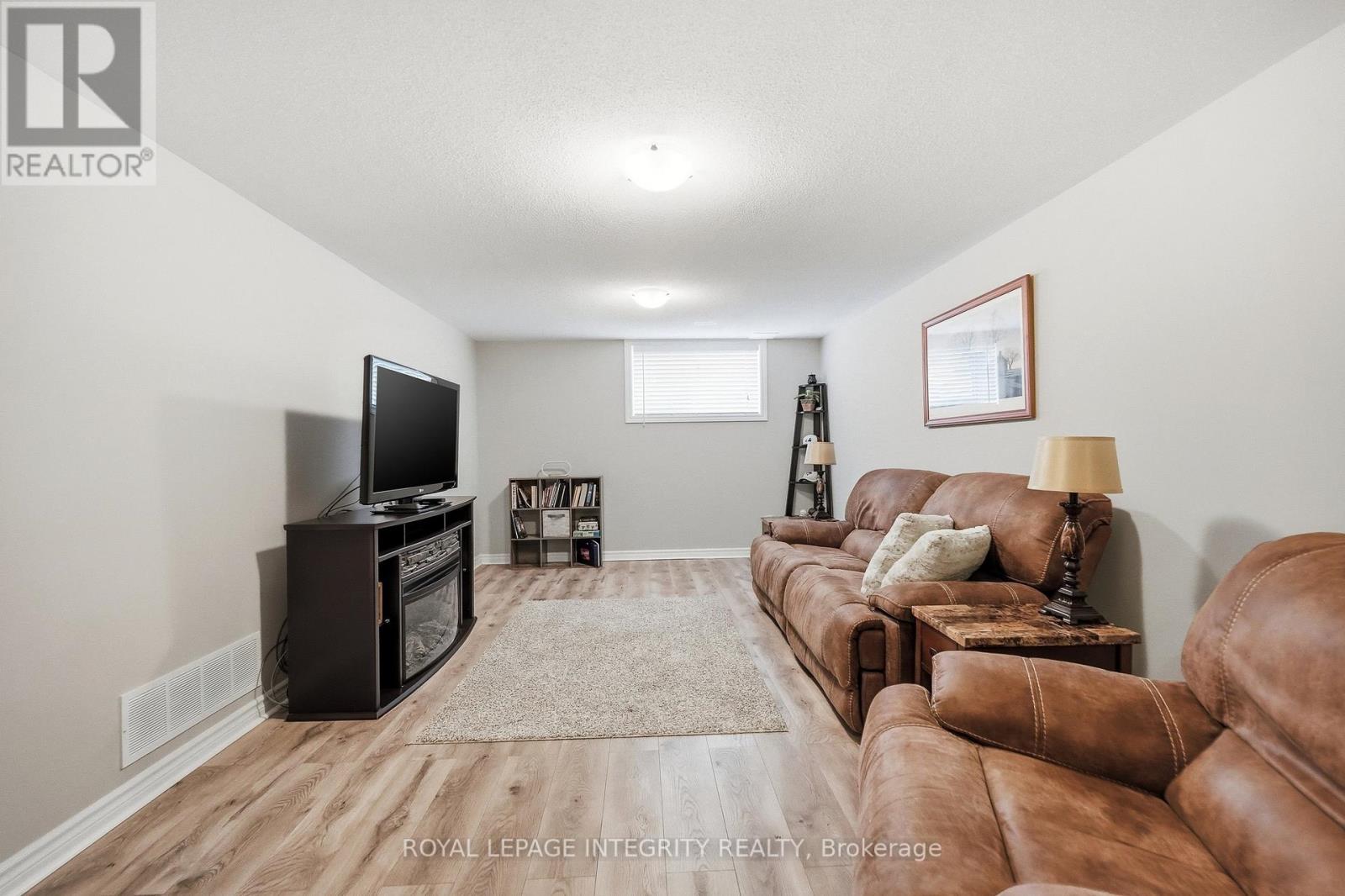 208 MOUNTAIN SORREL WAY - 28