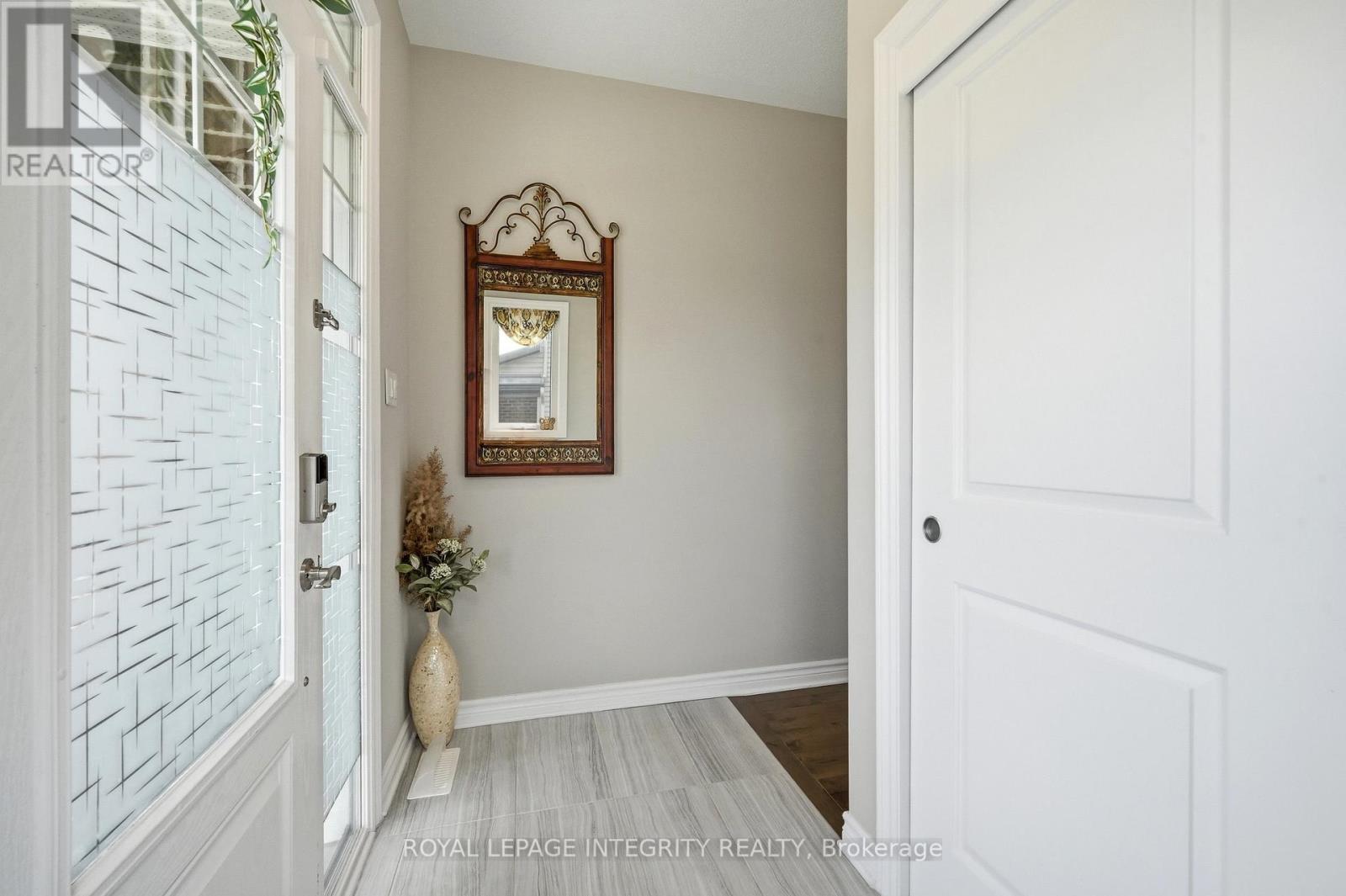 208 MOUNTAIN SORREL WAY - 3