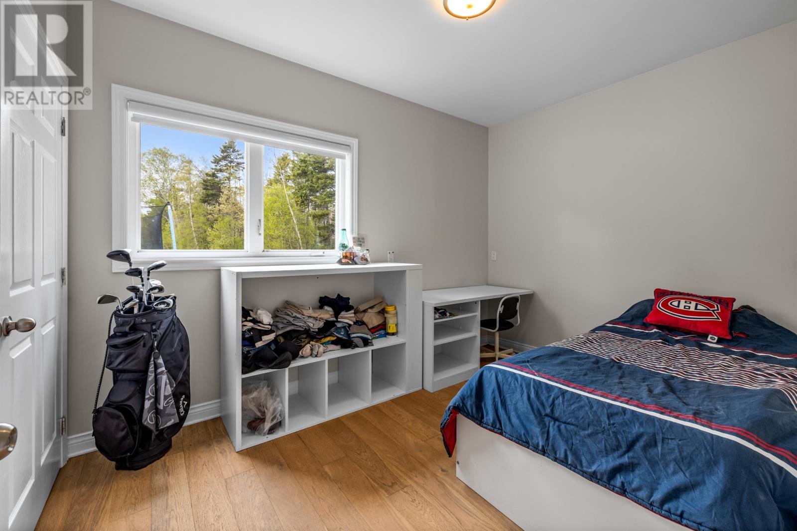2263 SELKIRK Road - 9