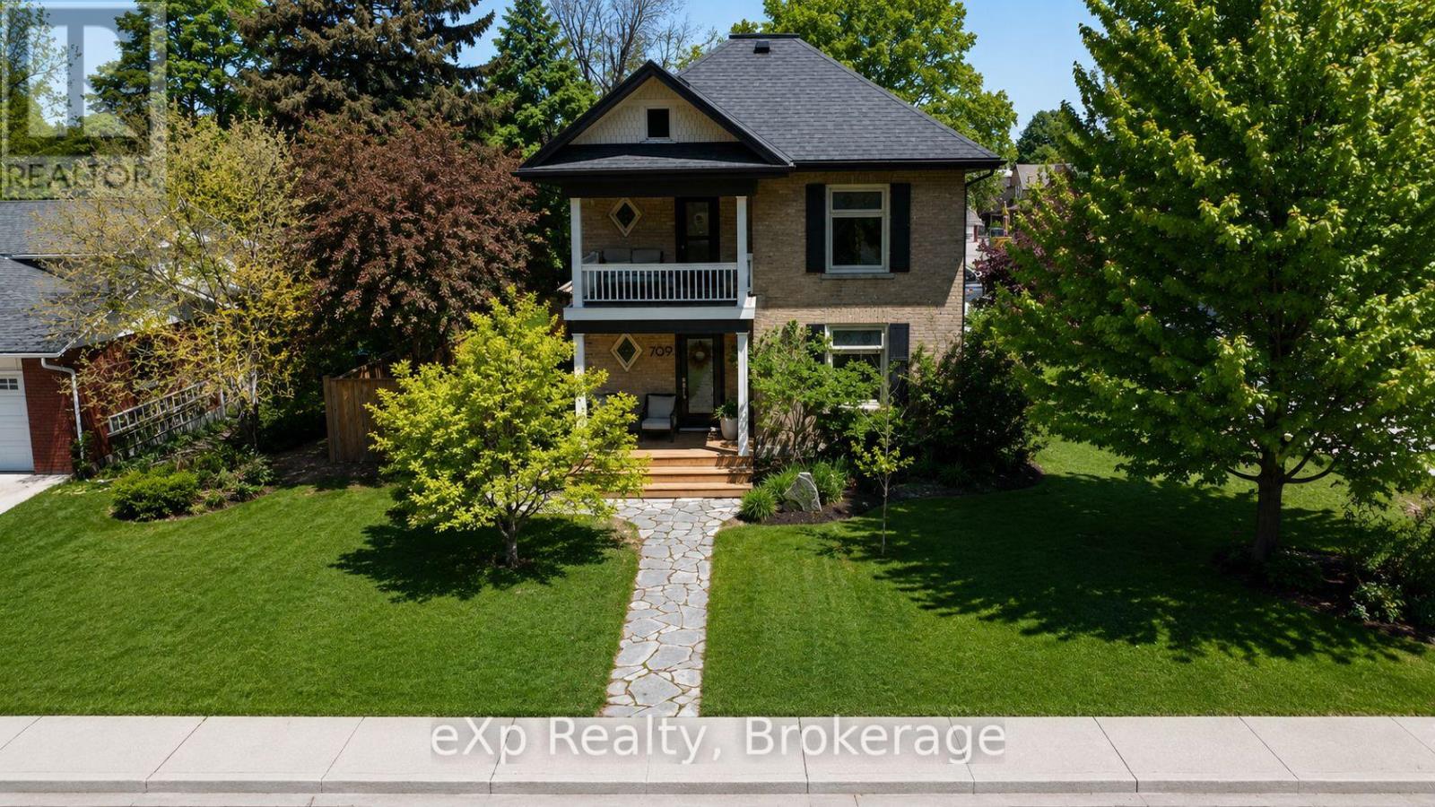 709 GREEN STREET - Image 2