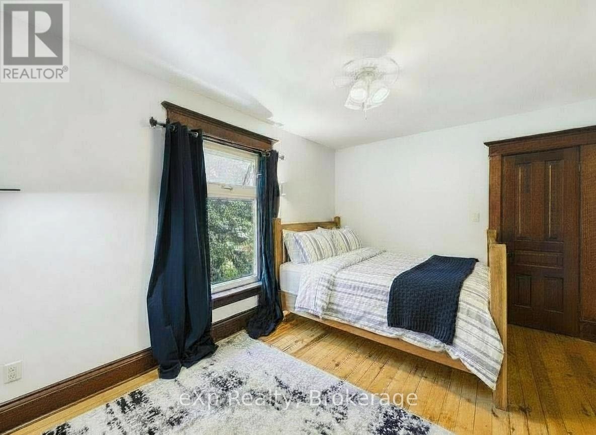 709 GREEN STREET - 29
