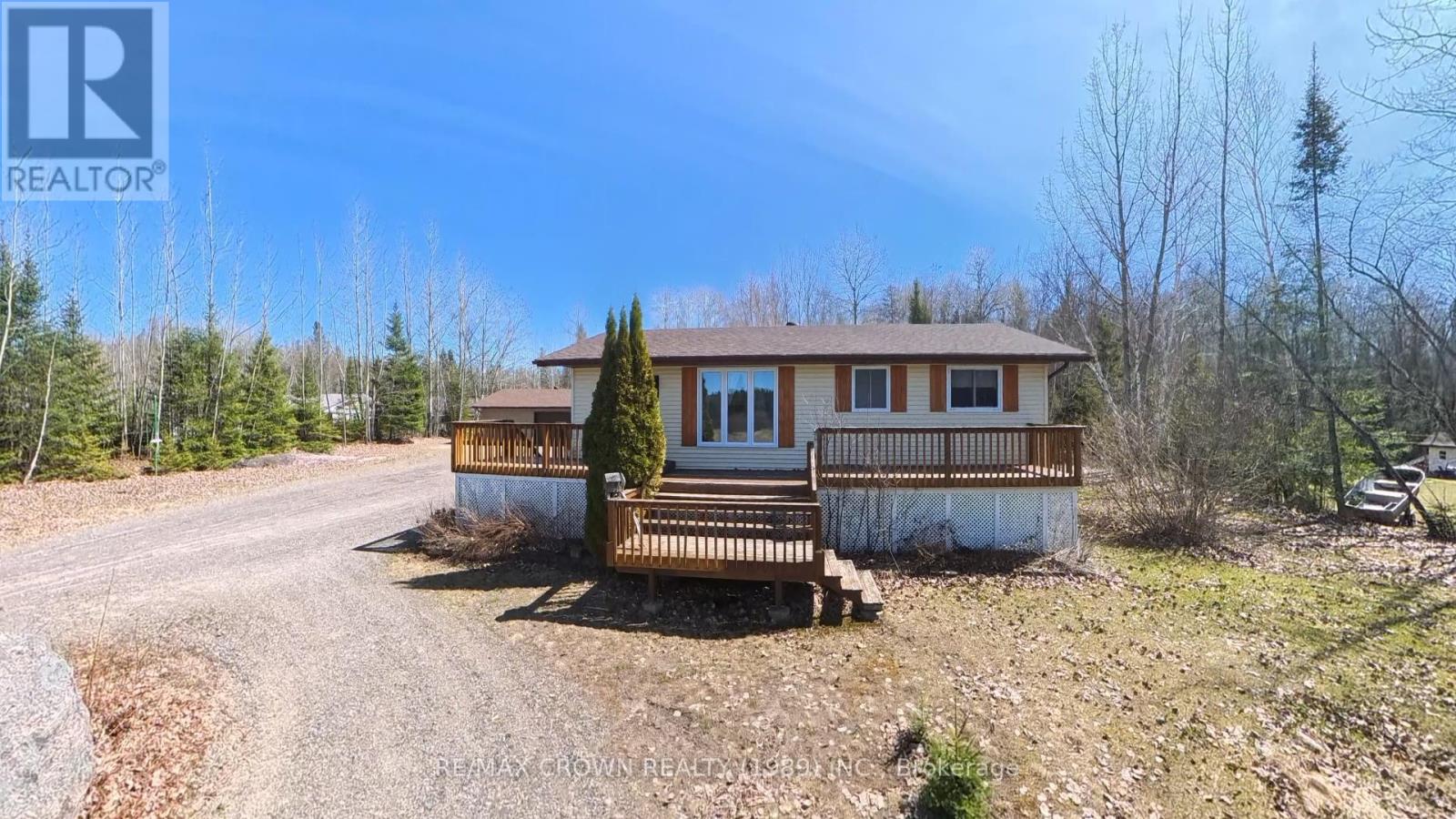 762 OUELLETTE ROAD - 1