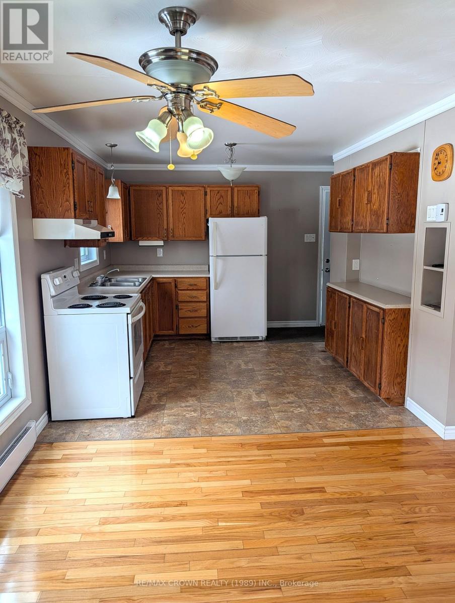 762 OUELLETTE ROAD - 13
