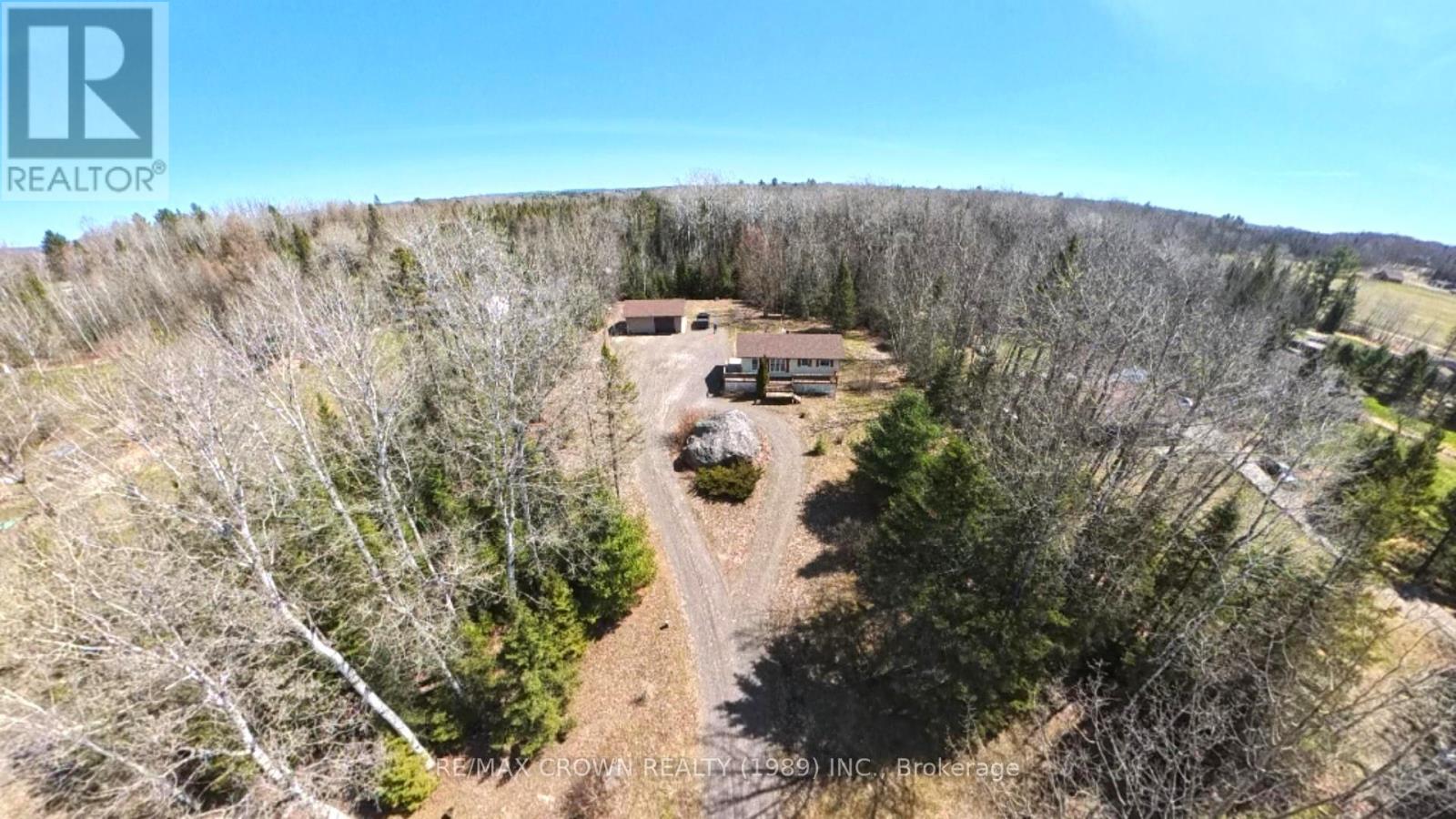 762 OUELLETTE ROAD - 7