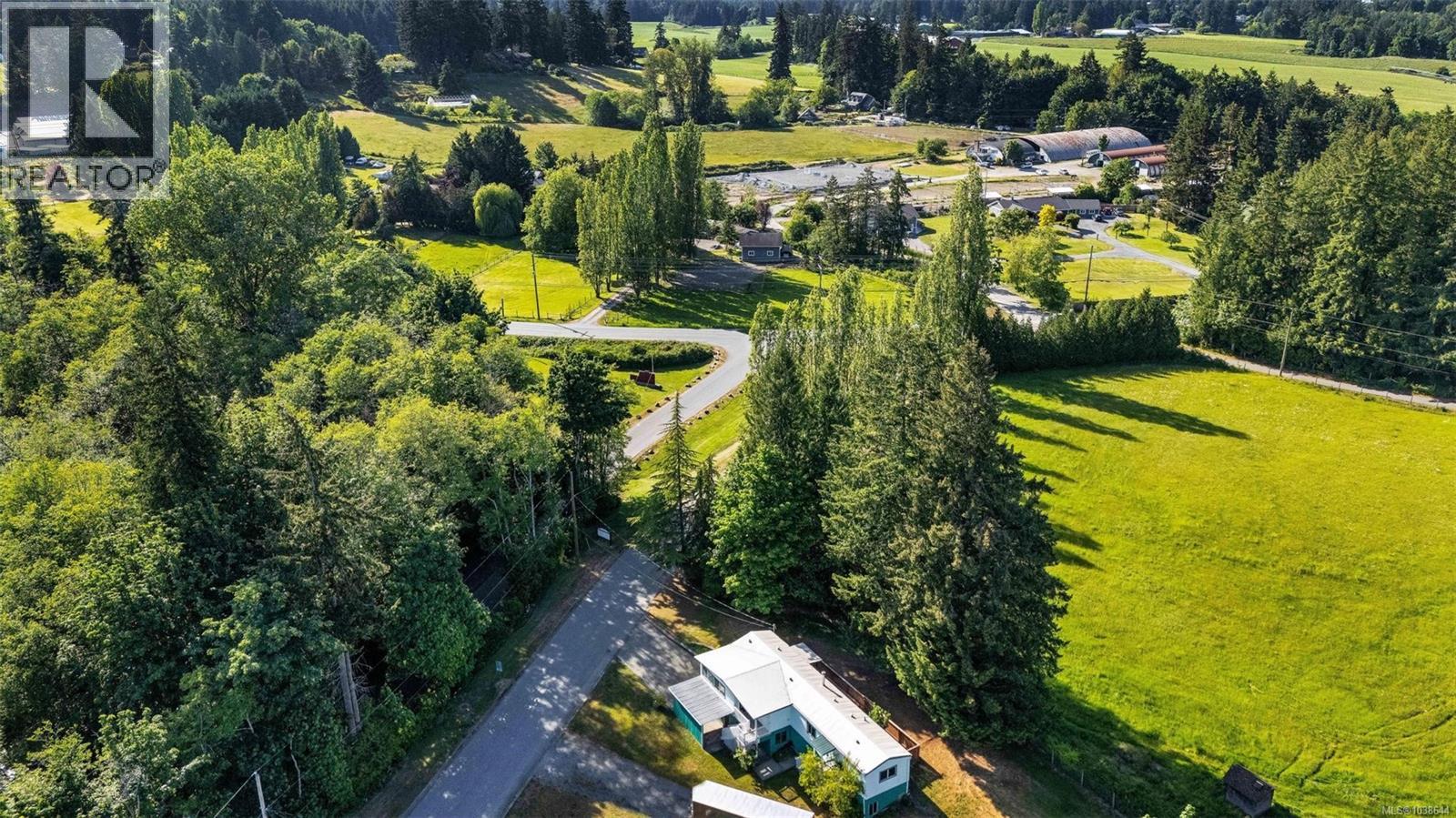 1105 Bourban Rd - 32