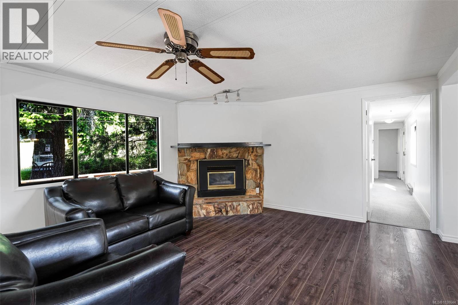 1105 Bourban Rd - 8