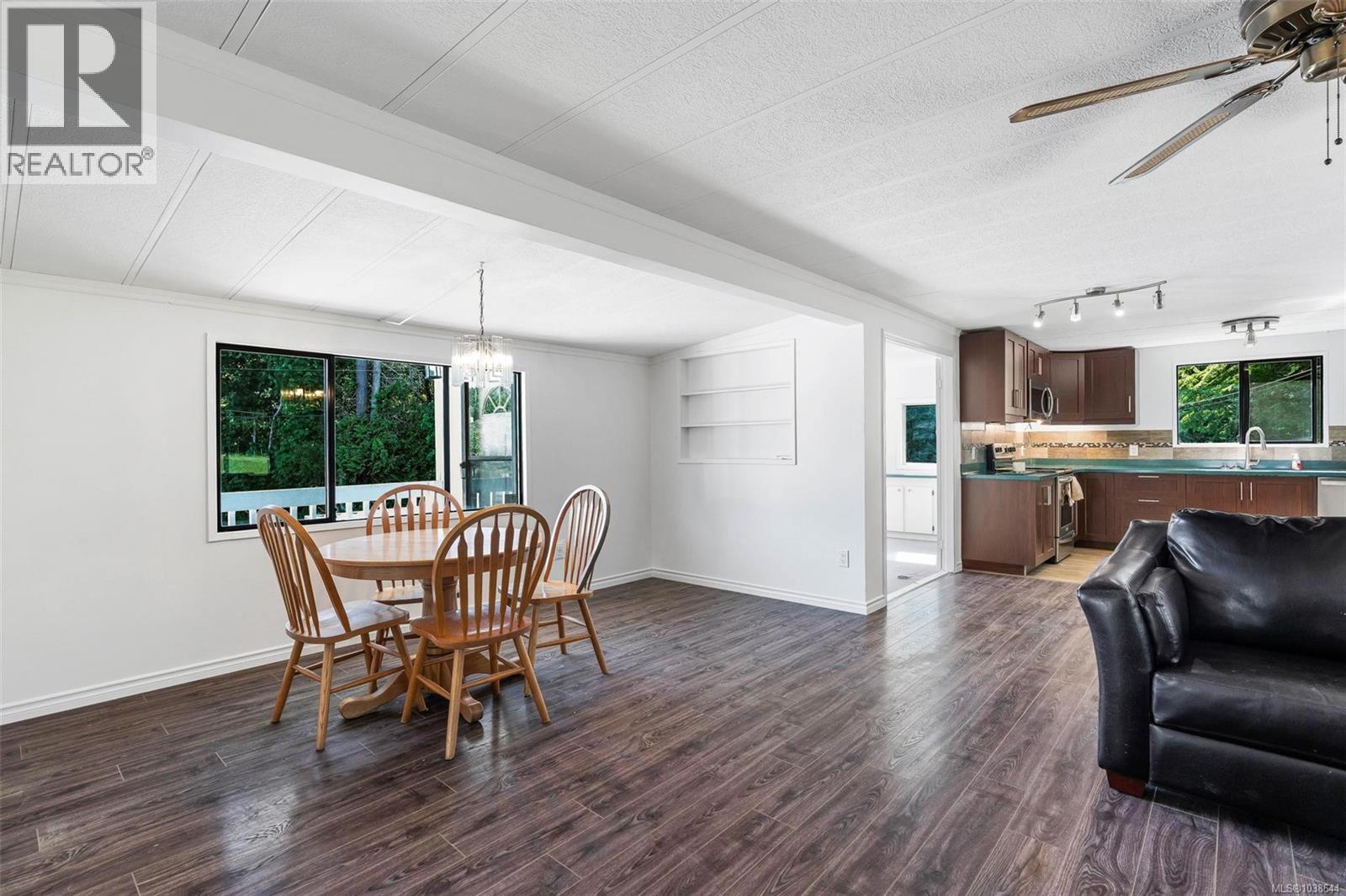 1105 Bourban Rd - 9