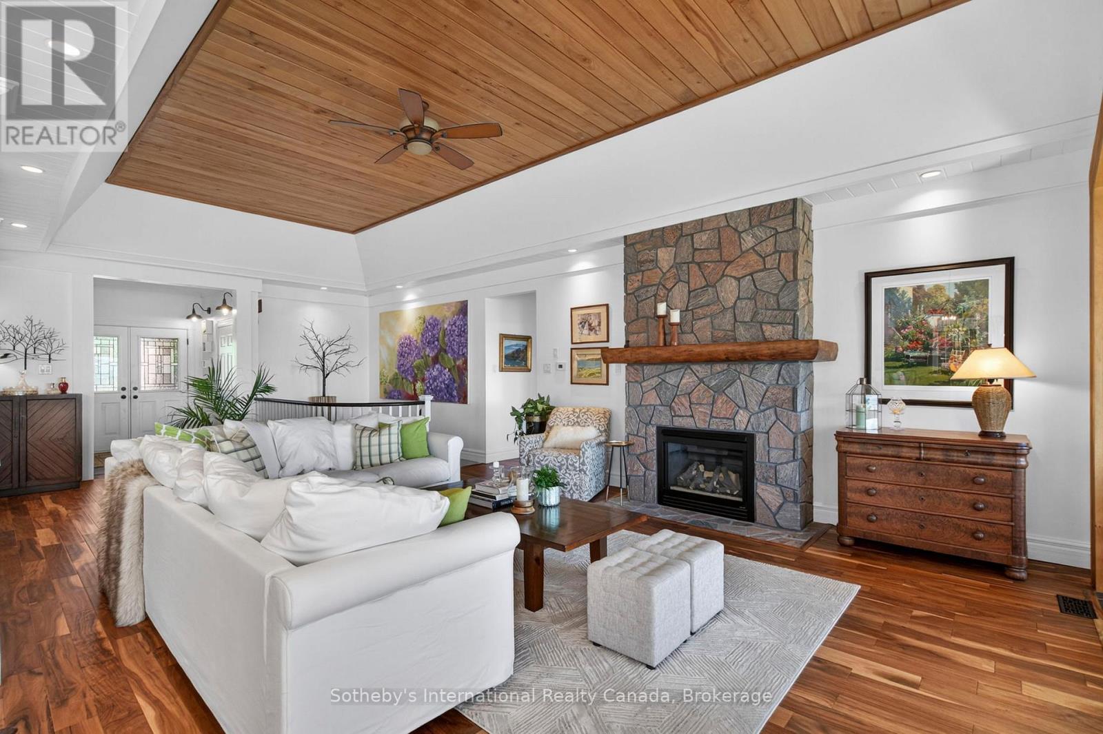325 ABERDEEN BOULEVARD - 20