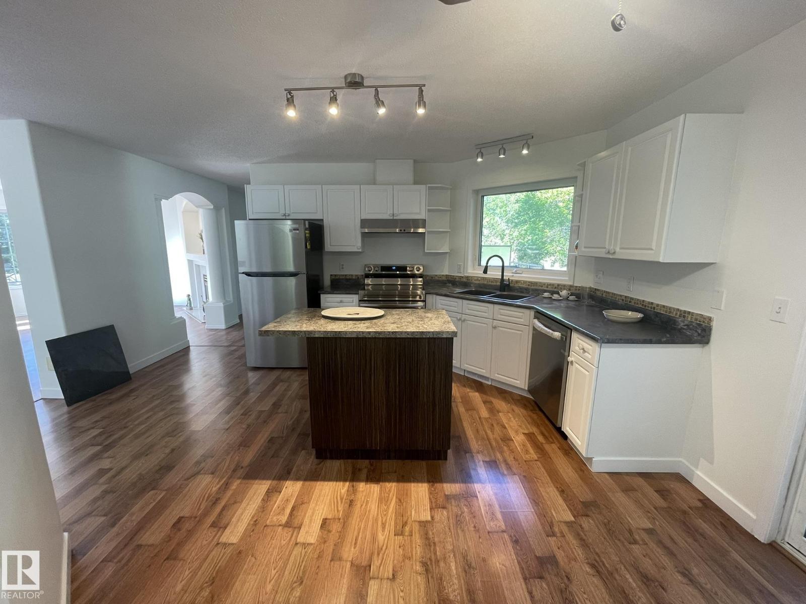 #2 1295 CARTER CREST RD NW - 5