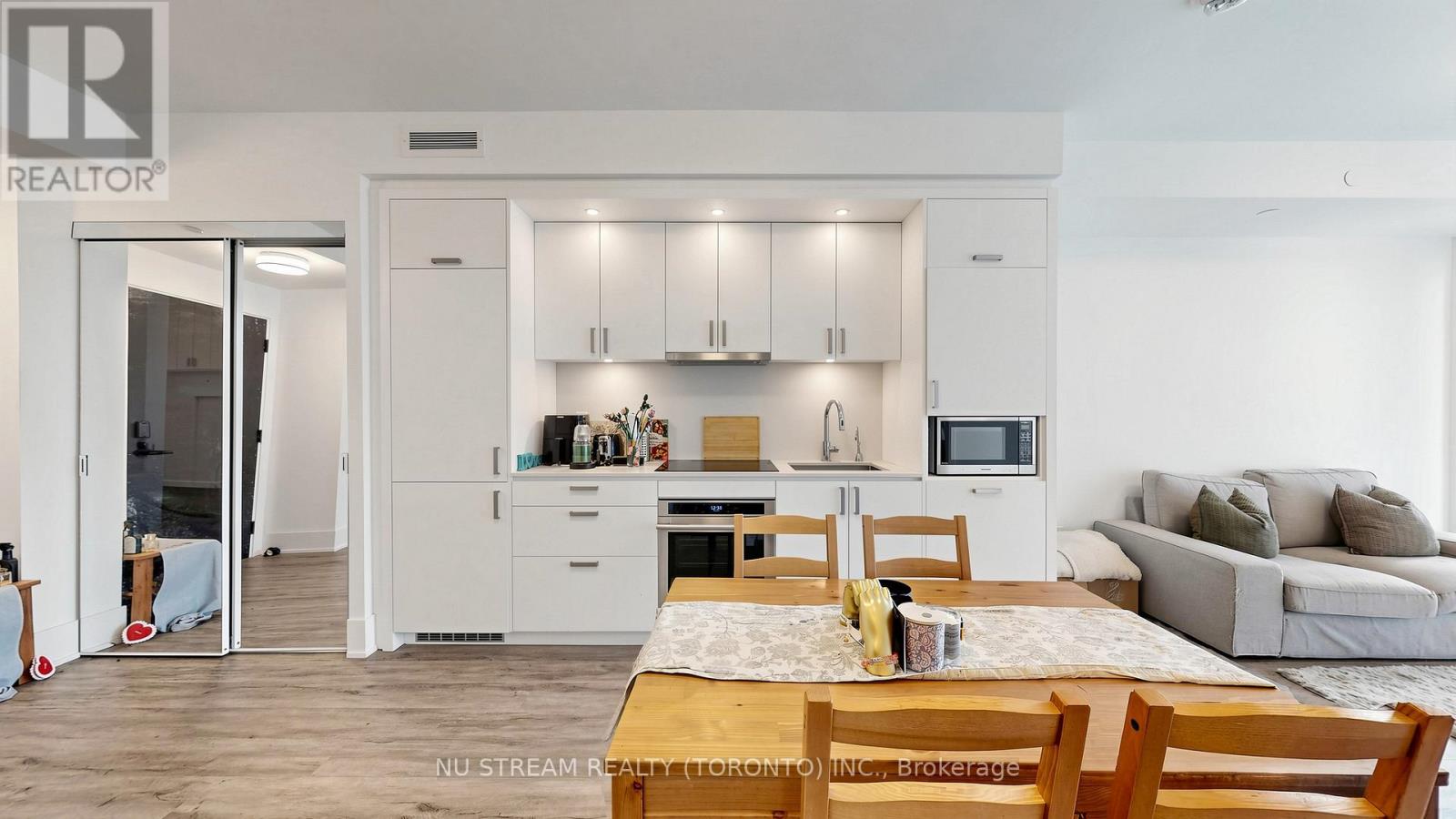 #1408 470 FRONT STREET W - 22
