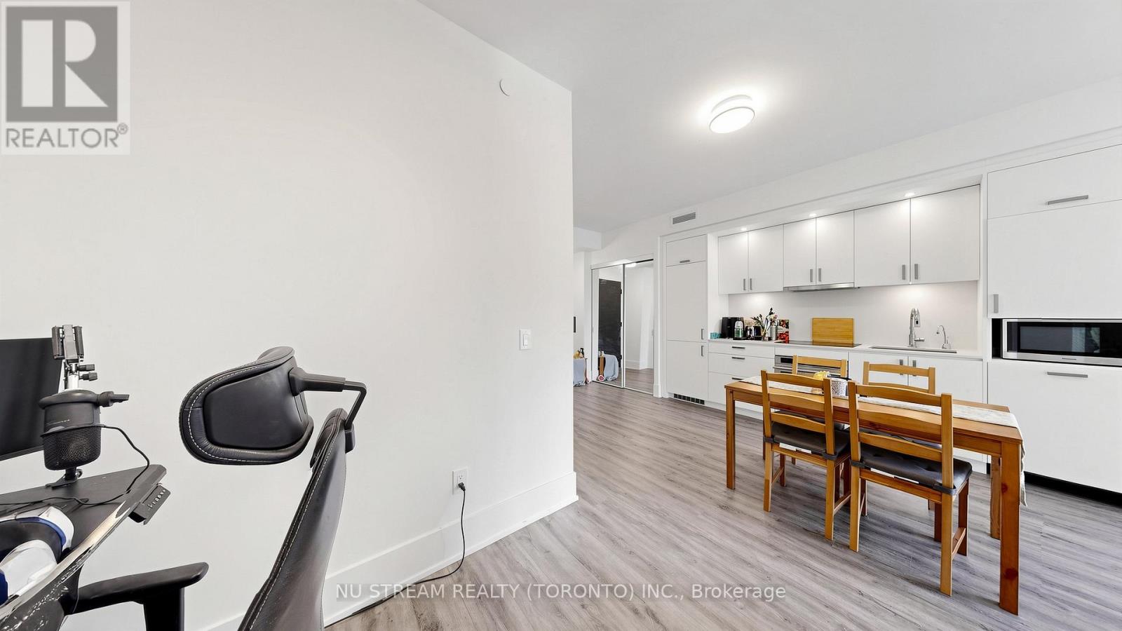 #1408 470 FRONT STREET W - 24