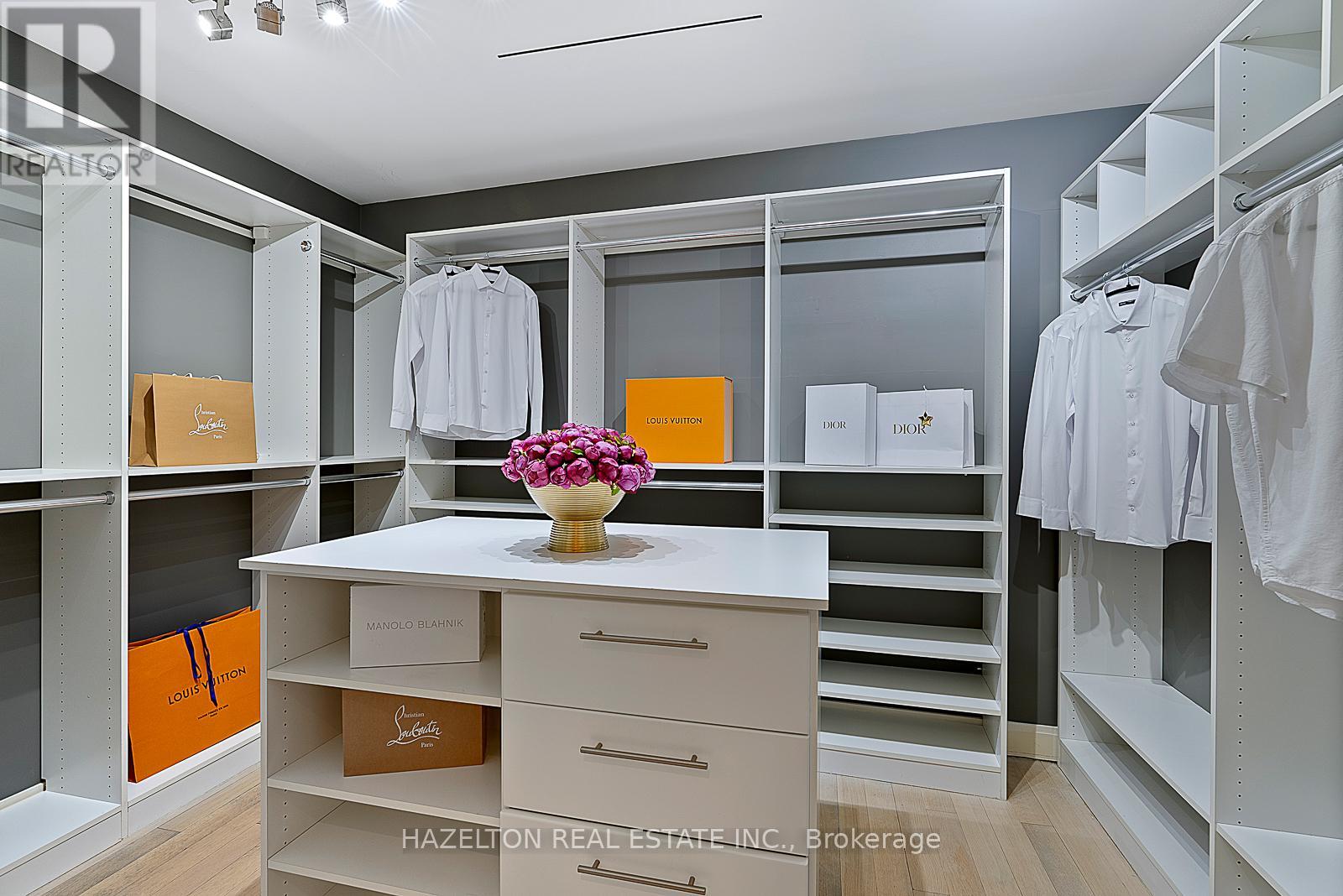 #1402 206 BLOOR STREET W - 28