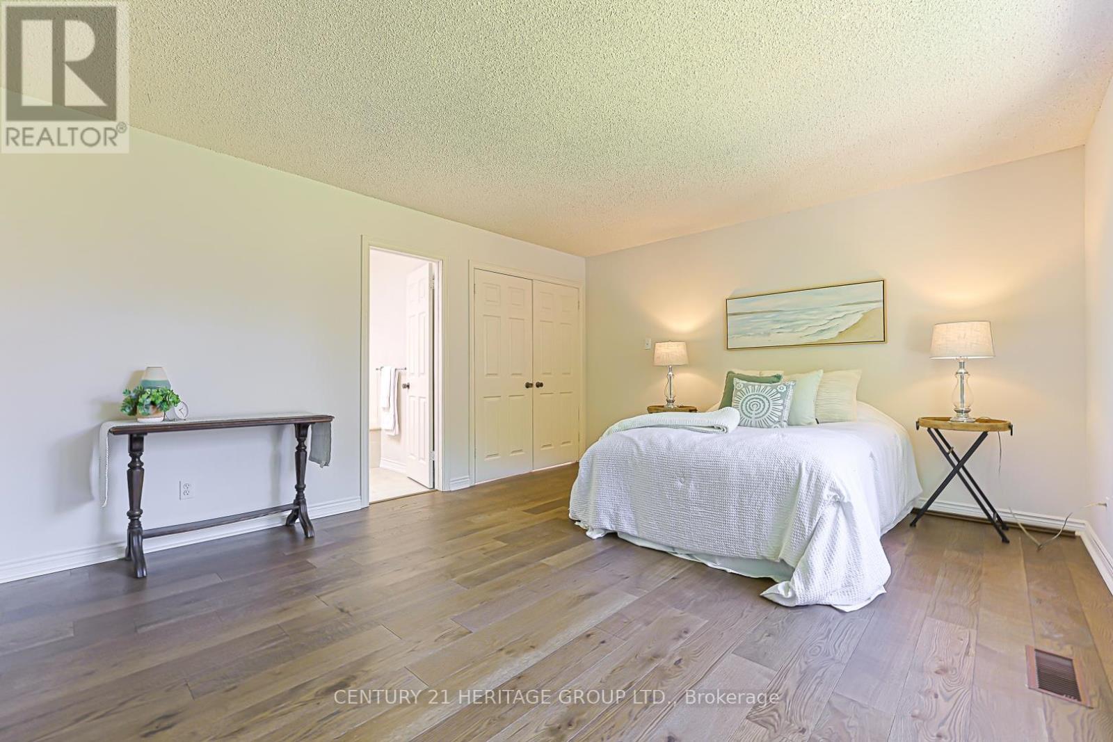 21 TRUXFORD ROAD - 21