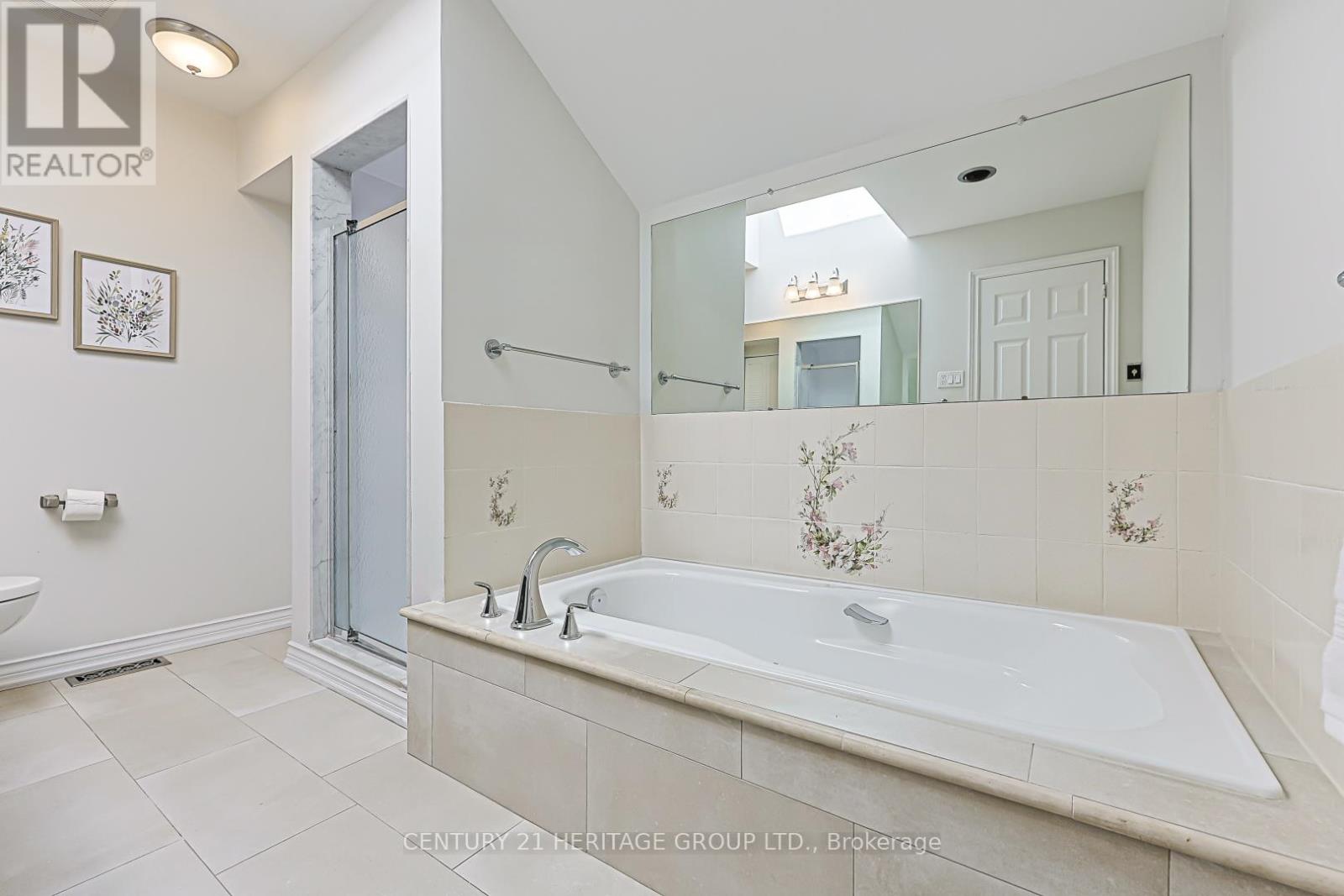 21 TRUXFORD ROAD - 23