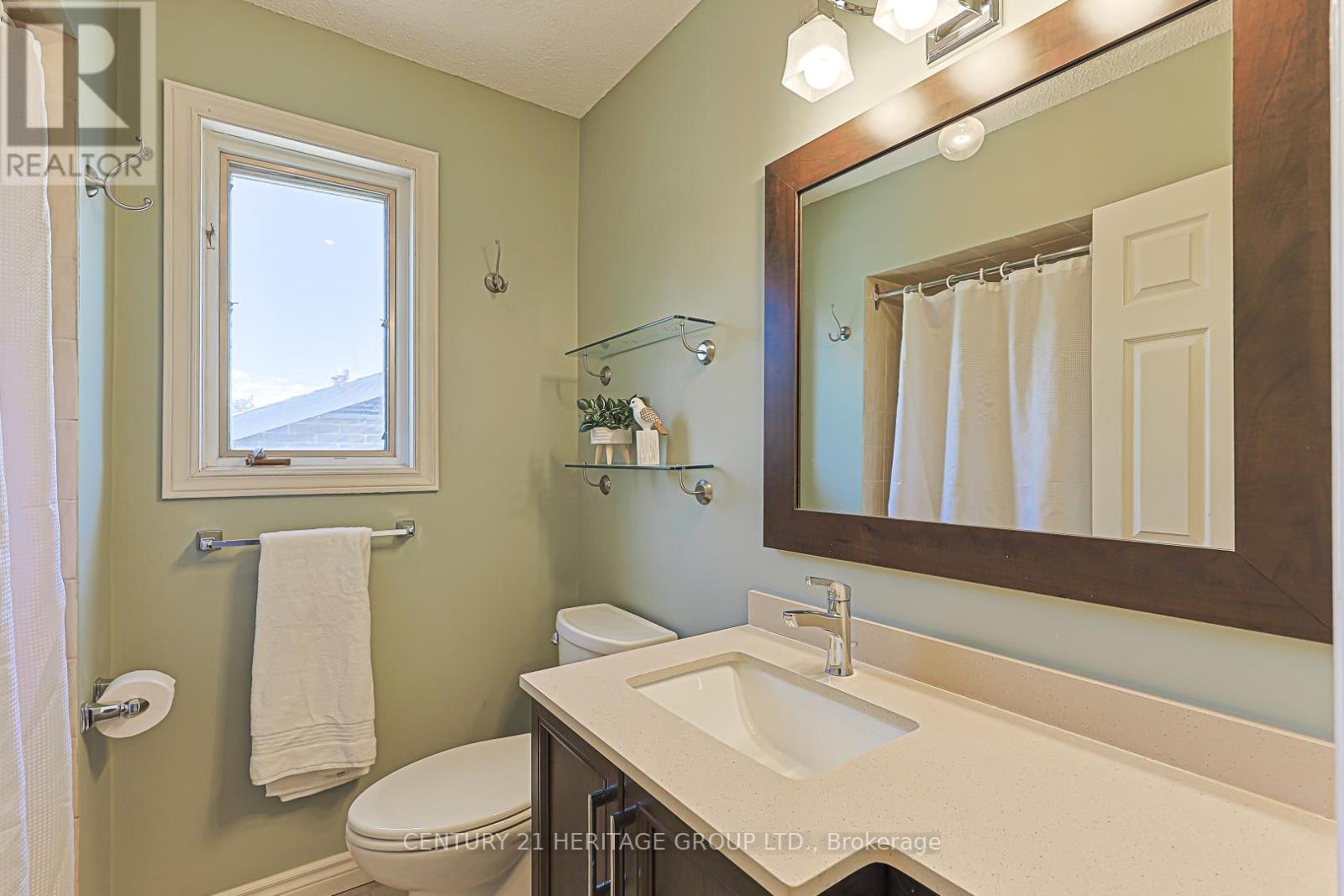 21 TRUXFORD ROAD - 27