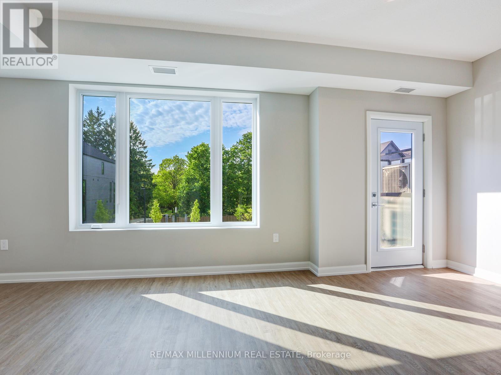 #206 708 WOOLWICH STREET - 10