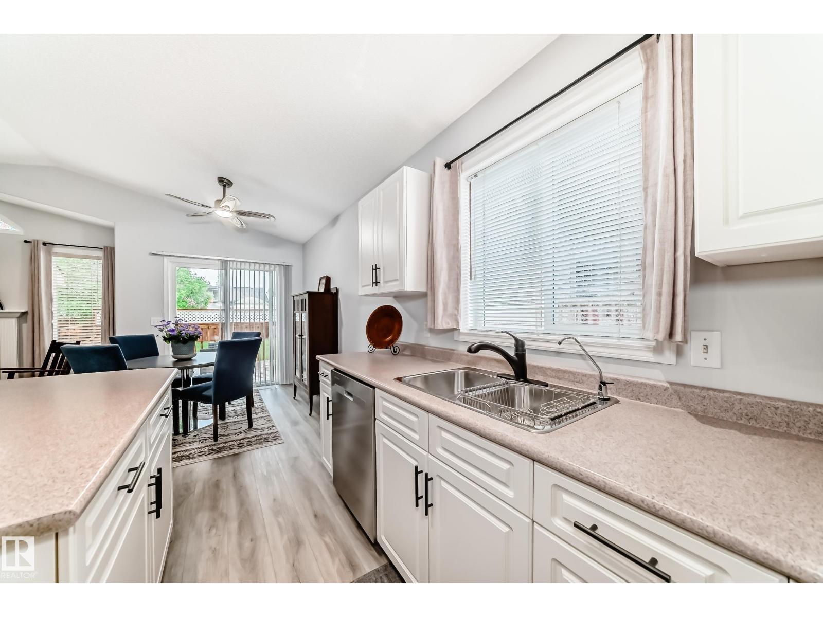 536 KANANASKIS CO — photo 18